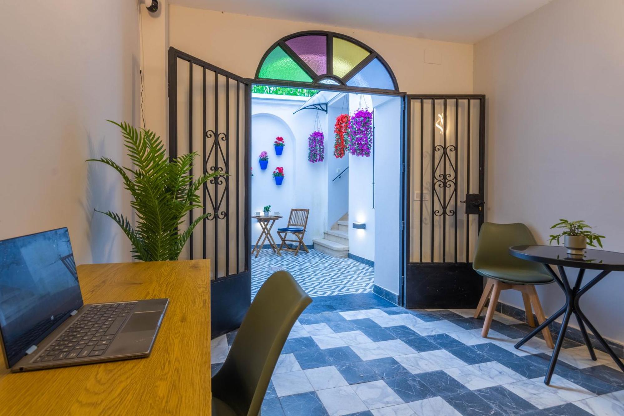 Al-Quivir Suites Кордоба Екстериор снимка